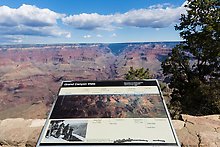 Mather Point. Grand Canyon National Park.  ( )