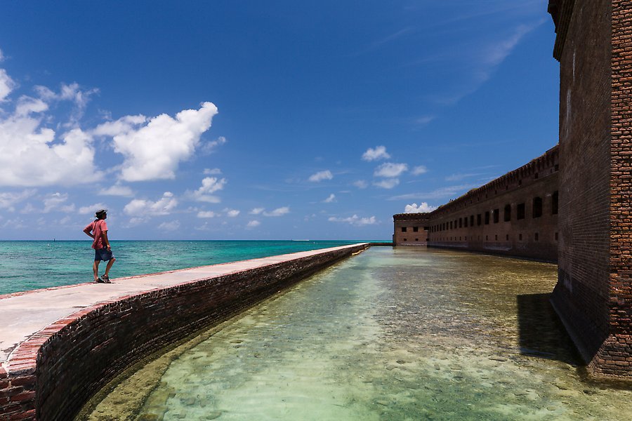 Fort Jefferson moat and seawall. Dry Tortugas National Park.  ()