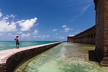 Fort Jefferson moat and seawall. Dry Tortugas National Park.  ( )