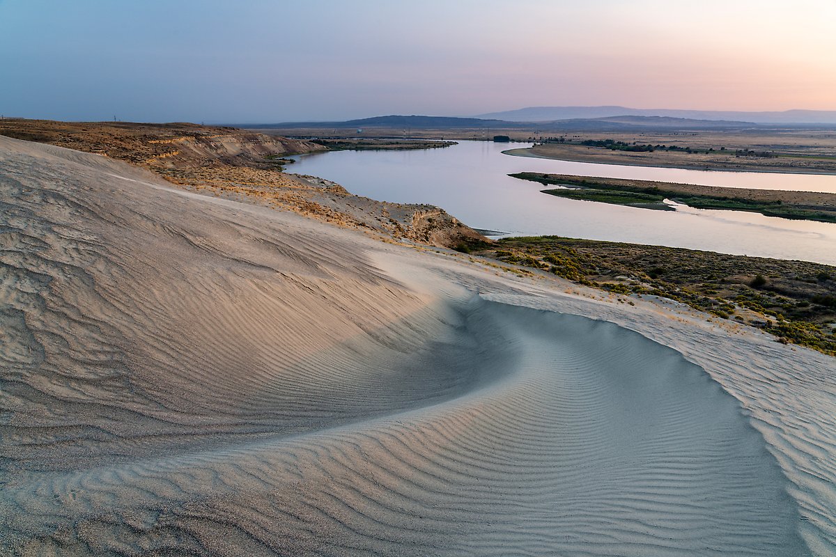 Hanford Reach National Monument, Washington.  ()