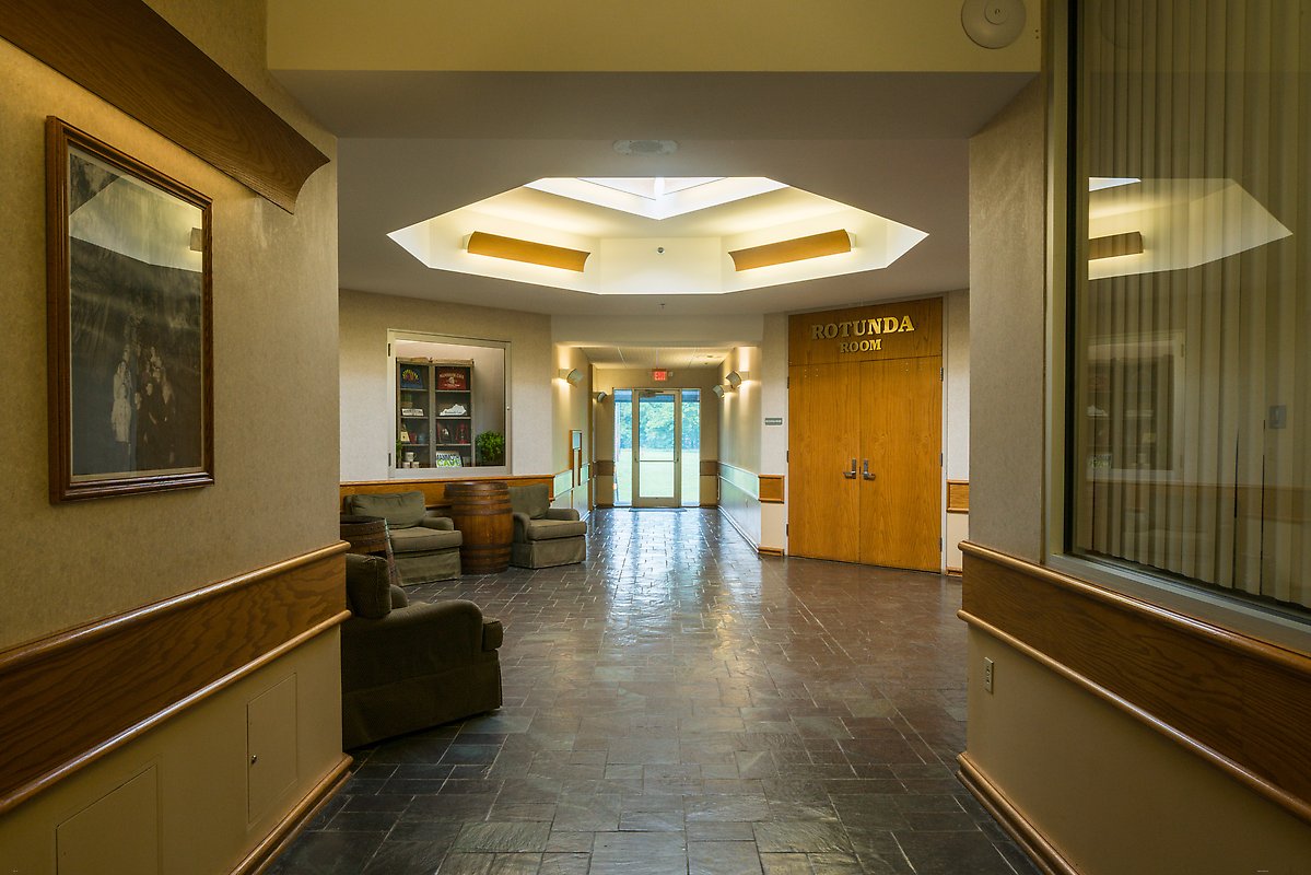 Mammoth Cave Hotel, Mammoth Cave National Park.  ()