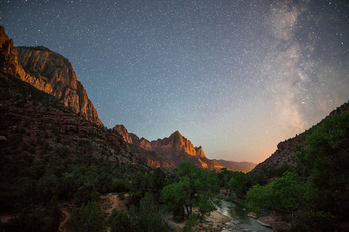 Zion National Park.  ()