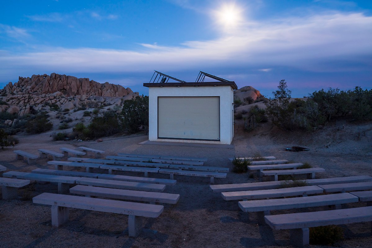 Jumbo Rocks Campground. Joshua Tree National Park.  ()