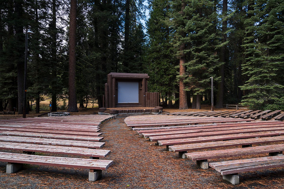 Sunset Campground. Kings Canyon National Park.  ()