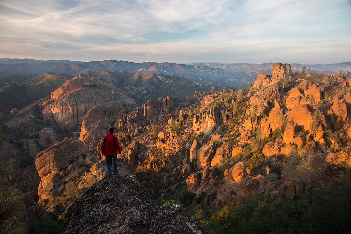 Balconies and Square Block at sunset. Pinnacles National Park.  ()