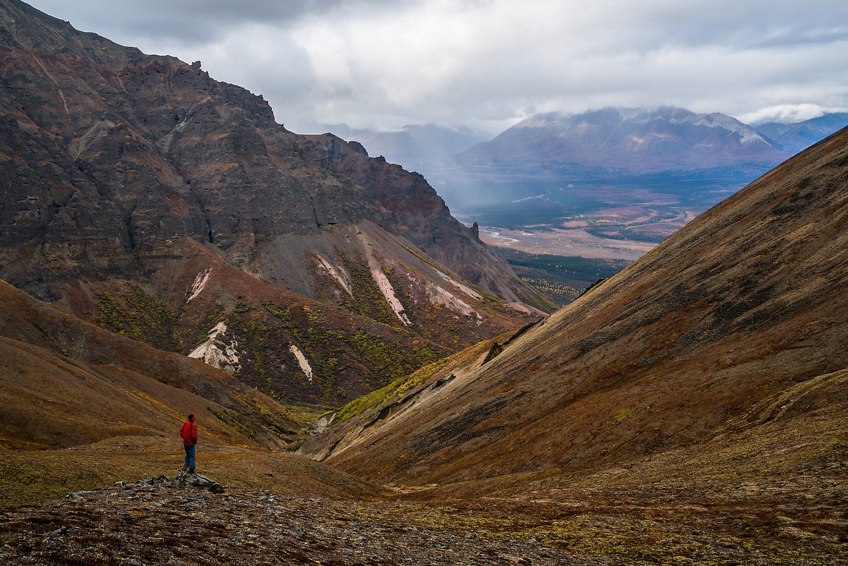 Skookum Volcano. Wrangell-St Elias National Park.  ()