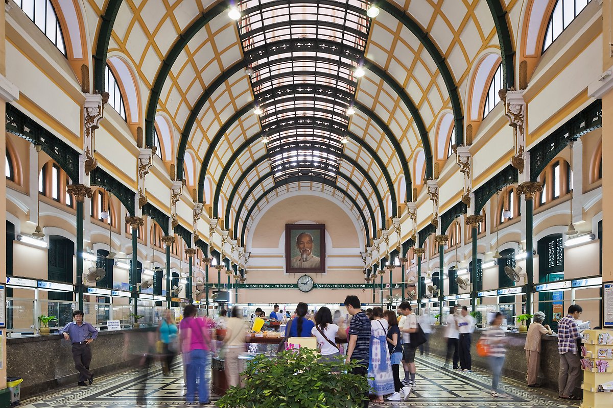 Central Post Office, designed by Gustave Eiffel, built 1886-1891.  ()